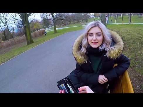 ❤️ Ingoia la sborra calda di uno sconosciuto per soldi - pompino nel parco di Eva Elfie Porno vkal it.vegasservice.ru ❤️
